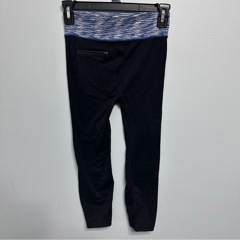 Leggings Black with Blue Waistband Zippered Pocket on Back "One Size Fits Most"